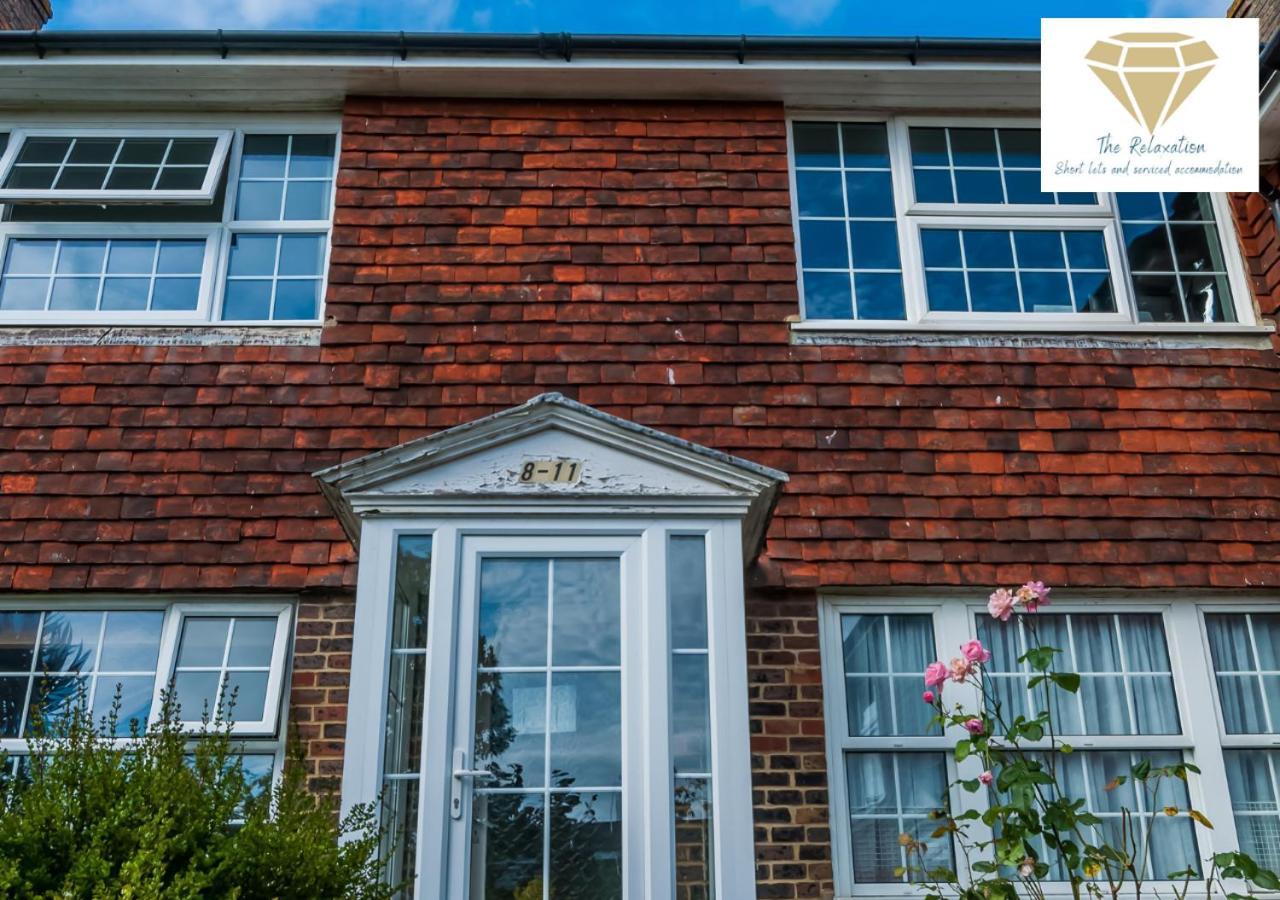 2 Bed Apartment-5 Guests - Business-Relocation-Parking - The Brighton Short Stay & Serviced Apartments Exterior foto